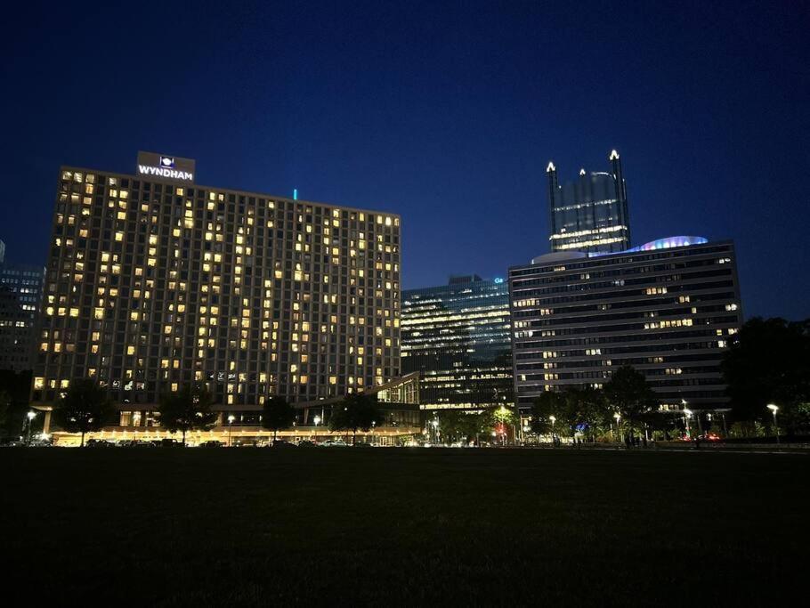Sweeping Stadium Views Wonderfully Located 24-7 Parking Gym Lounge Pittsburgh Exteriér fotografie