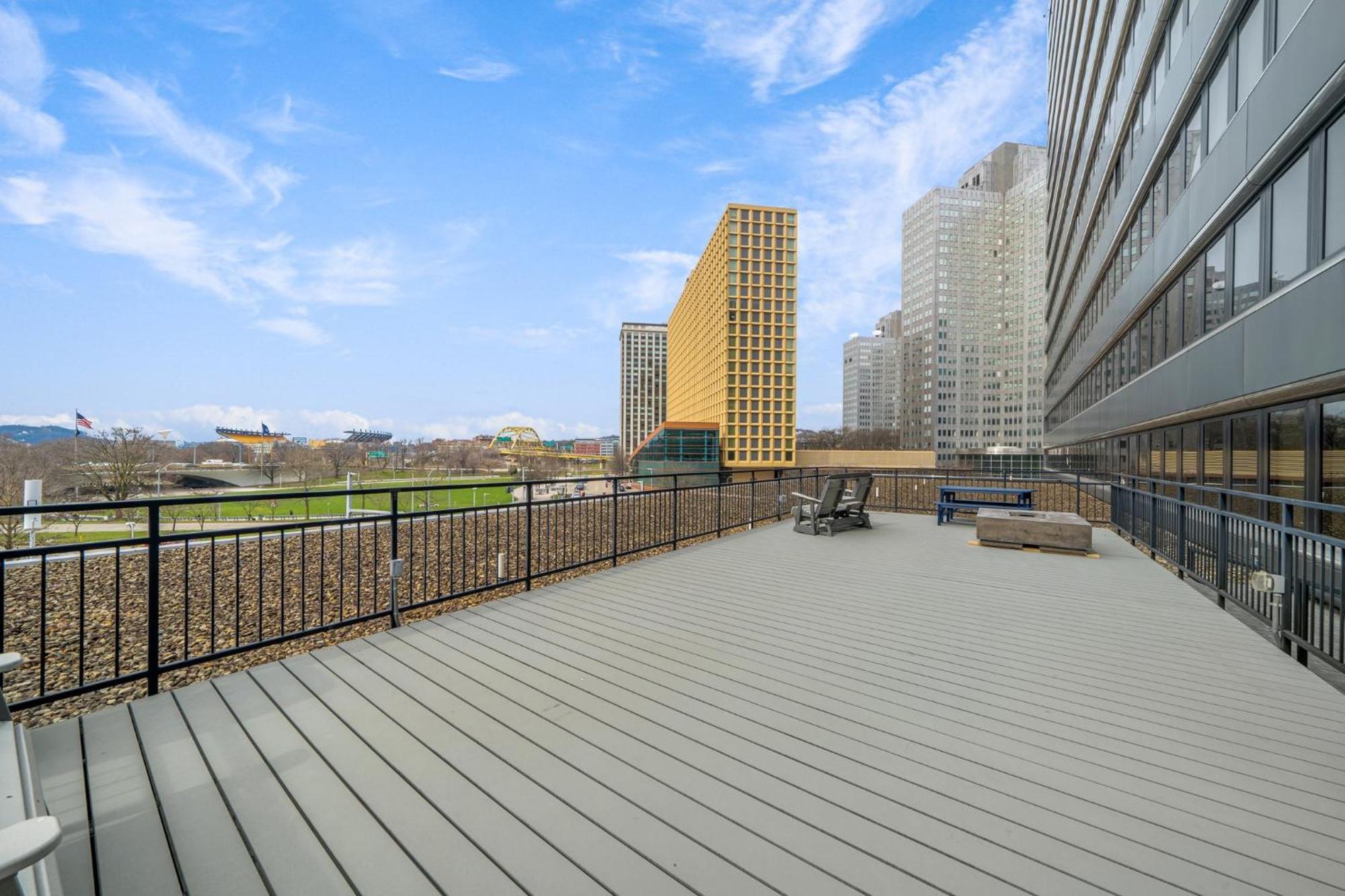Sweeping Stadium Views Wonderfully Located 24-7 Parking Gym Lounge Pittsburgh Exteriér fotografie